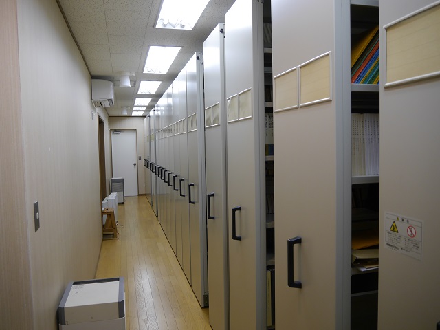 閉架書架